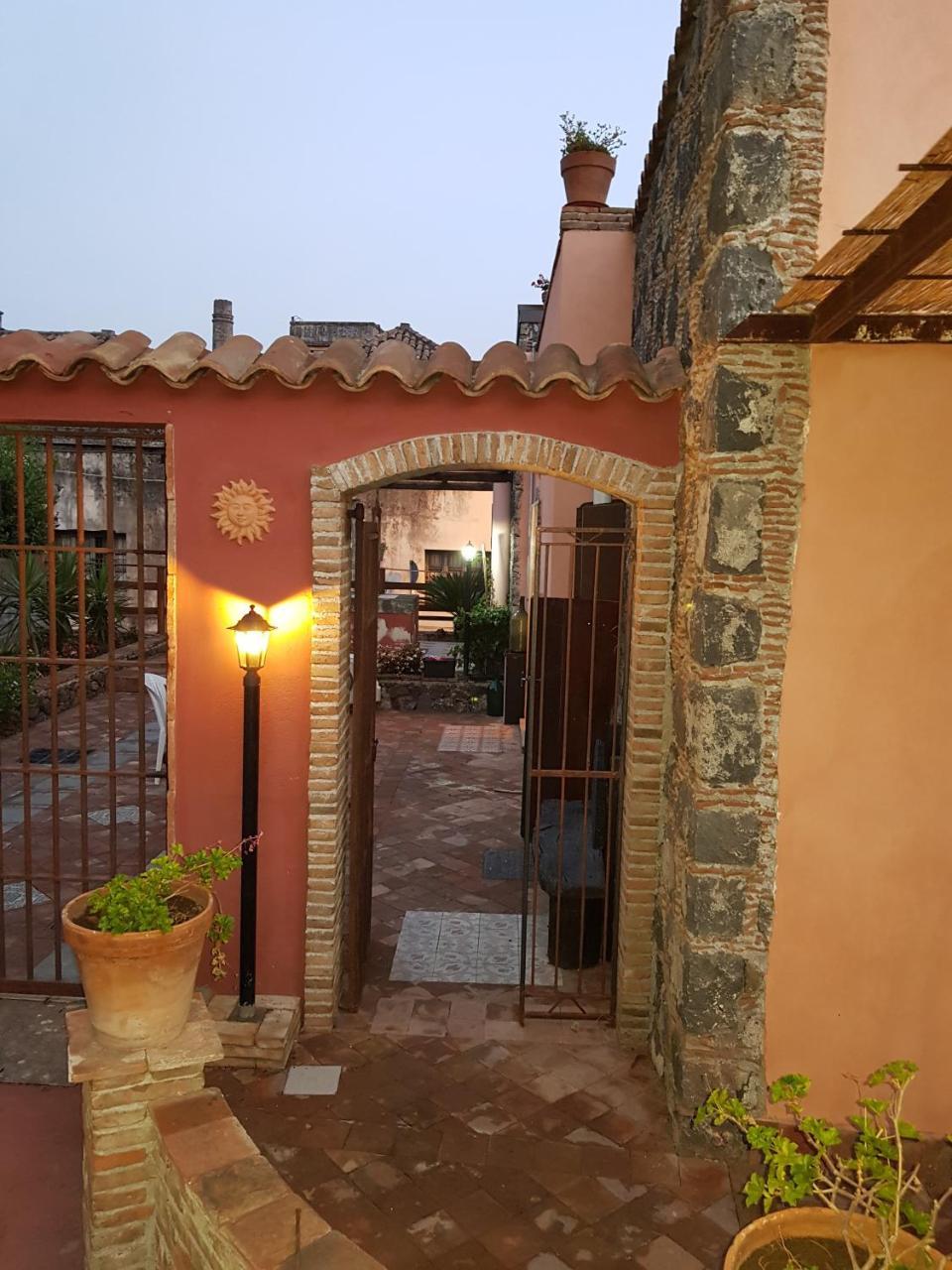 Willa Original Sicily House Santa Venerina Zewnętrze zdjęcie